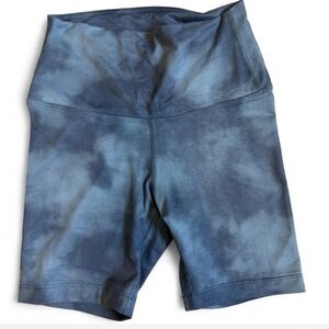 NOBULL Women's Blue Tie-Dye High-Waist Bike Shorts